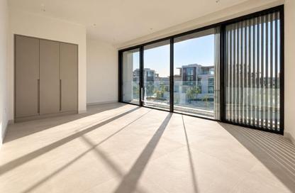 Villa - 3 - 4 for sale in Nad Al Sheba Gardens 2 - Nad Al Sheba Gardens - Nad Al Sheba 1 - Nad Al Sheba - Dubai
