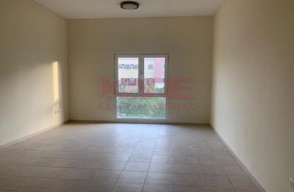 شقة - غرفة نوم - 2 حمامات للايجار في بناية  38إلى107 - طراز البحر المتوسط - ديسكفري جاردنز - دبي