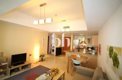 Apartment - 1 Bedroom - 1 Bathroom for sale in The Waves Tower A - The Waves - Dubai Marina - Dubai