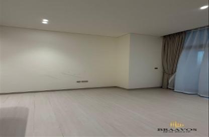 Apartment - 1 Bedroom - 2 Bathrooms for rent in Binghatti Phantom - District 17 - Jumeirah Village Circle - Dubai