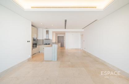Apartment - 3 Bedrooms - 4 Bathrooms for rent in The 8 - The Crescent - Palm Jumeirah - Dubai