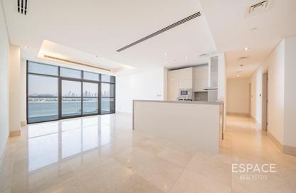 Apartment - 3 Bedrooms - 4 Bathrooms for rent in The 8 - The Crescent - Palm Jumeirah - Dubai