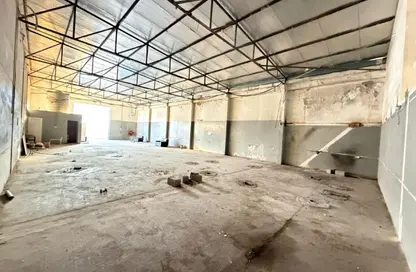Warehouse - Studio - 2 Bathrooms for rent in SG 13 Building - Industrial Area 13 - Sharjah Industrial Area - Sharjah