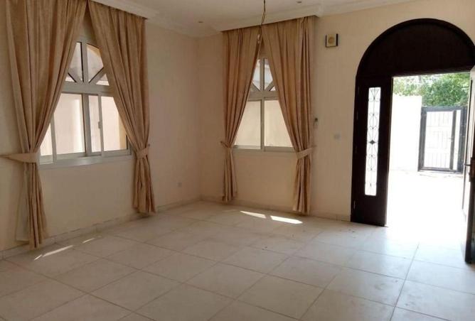 104563866 - Property Image 3