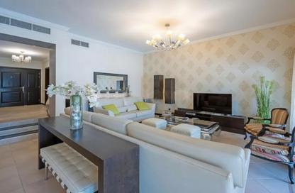 Villa - 4 - 4 for rent in Ponderosa - The Villa - Dubai