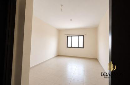 Apartment - 3 Bedrooms - 3 Bathrooms for rent in Silicon Gates 1 - Silicon Gates - Dubai Silicon Oasis - Dubai