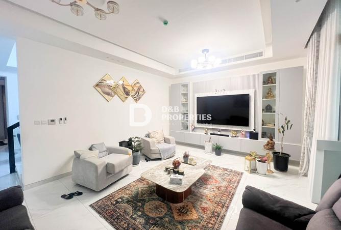 123820382 - Property Image 2