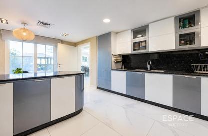 Villa - 3 Bedrooms - 3 Bathrooms for rent in Springs 2 - The Springs - Dubai