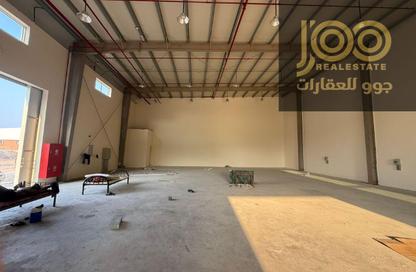 Warehouse - Studio - 1 for rent in Umm Al Thuoob - Umm Al Quwain