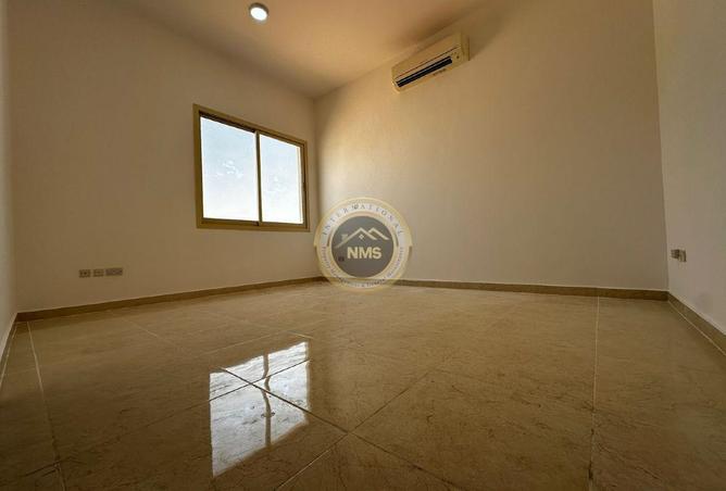 102822470 - Property Image 3