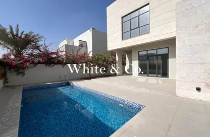 فيلا - 4 غرف نوم - 6 حمامات للايجار في القرية الغربية - الفرجان - دبي