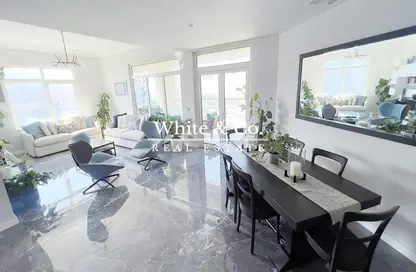 Apartment - 3 Bedrooms - 4 Bathrooms for rent in Al Tamr - Shoreline Apartments - Palm Jumeirah - Dubai