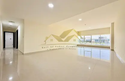 شقة - 2 غرف نوم - 3 حمامات للايجار في مبني إنفينيتي - شارع الشيخ زايد - دبي