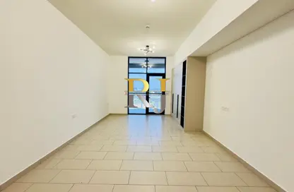 Apartment - Studio - 1 Bathroom for rent in Al Jaddaf Avenue - Al Jaddaf - Dubai