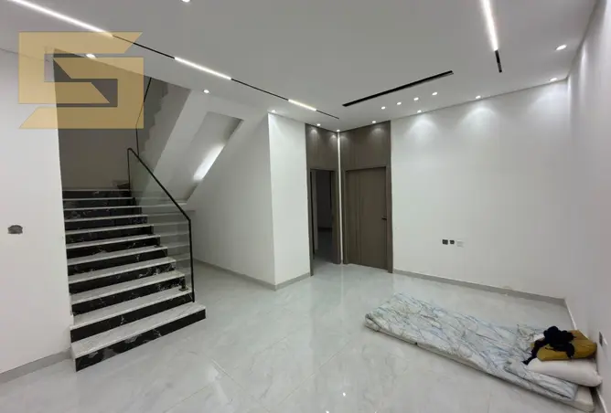 148622030 - Property Image 3