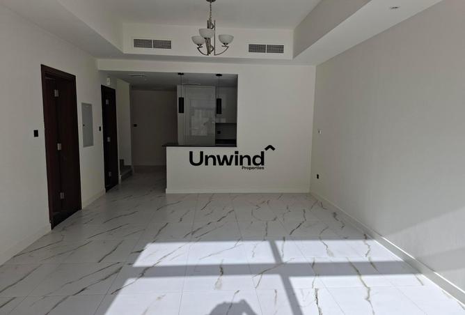 60127242 - Property Image 2