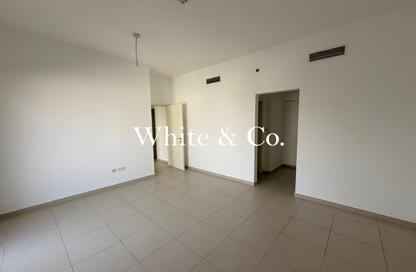 Apartment - 3 Bedrooms - 4 Bathrooms for sale in Zahra Apartments 2A - Zahra Apartments 2 - Zahra Apartments - Town Square - Dubai