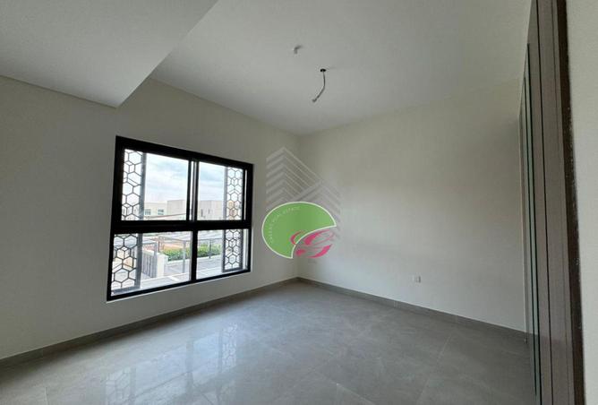 87882285 - صورة العقار 3