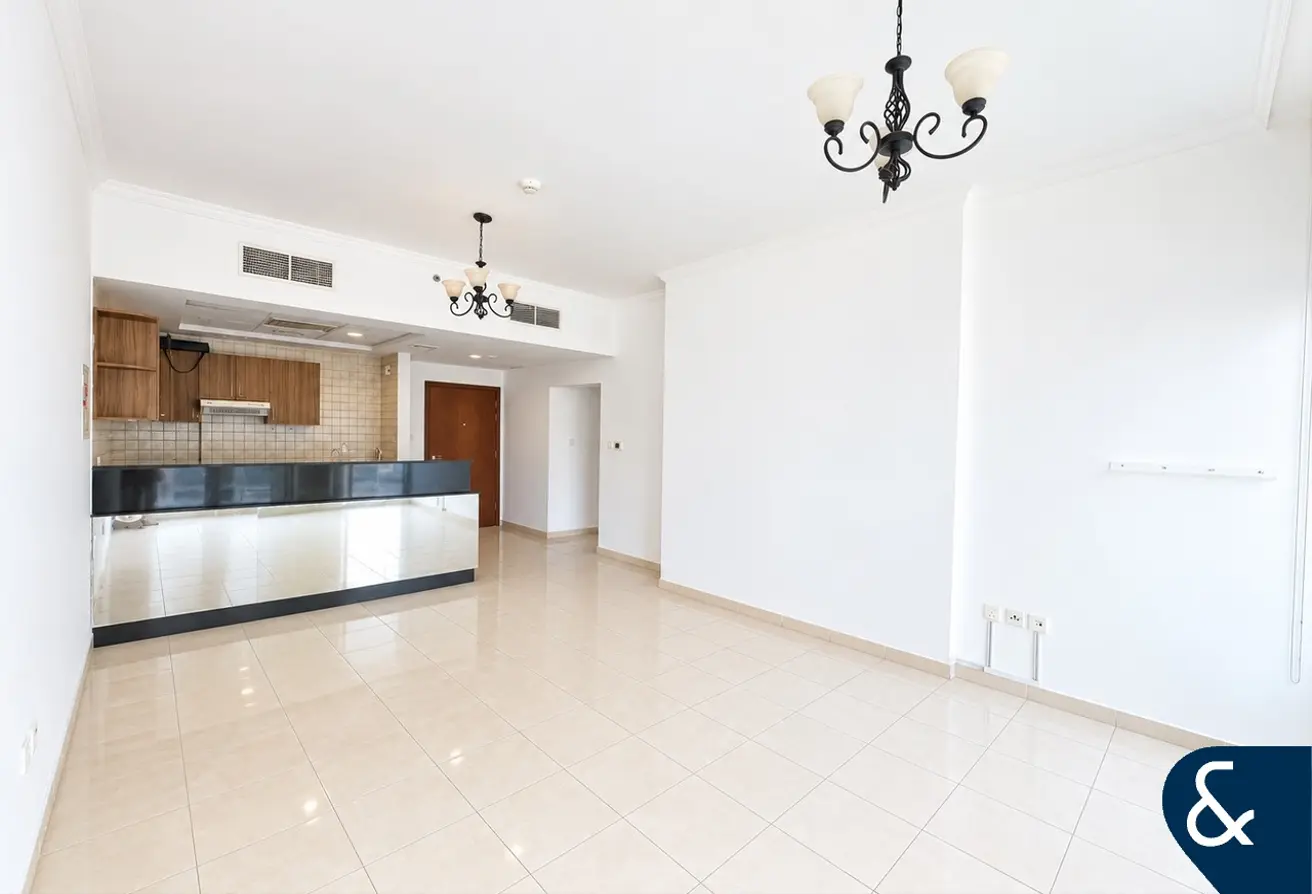 152352777 - Property Main Image