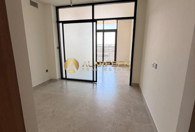 141905087 - Property Main Image