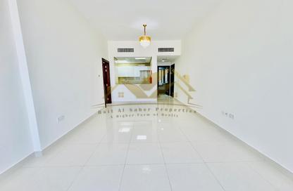 Apartment - 1 - 2 for rent in Jumeirah Garden City - Al Satwa - Dubai
