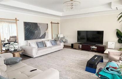 Villa - 4 - 6 for sale in Al Bateen - Abu Dhabi