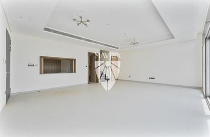 Villa - 5 Bedrooms - 6 Bathrooms for rent in 180 Degrees Villas - Liwan - Dubai Land - Dubai