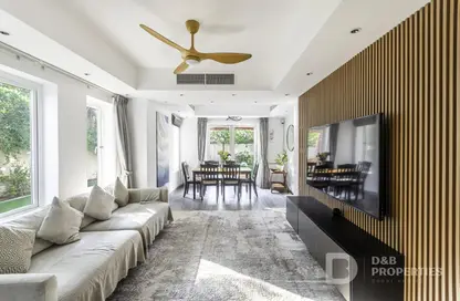 Villa - 3 Bedrooms - 3 Bathrooms for rent in Springs 5 - The Springs - Dubai