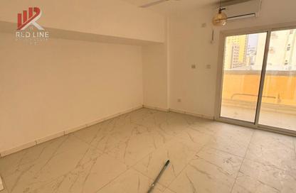 Apartment - 3 Bedrooms - 3 Bathrooms for rent in Al Majaz 2 - Al Majaz - Sharjah