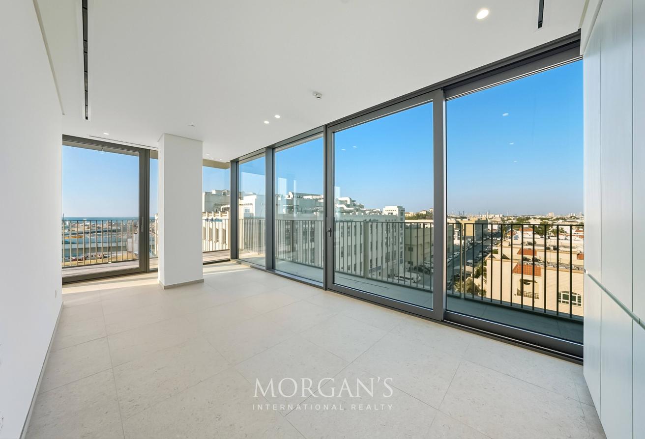 4BR Apartment | Canal Views | Unfurnished photo 11