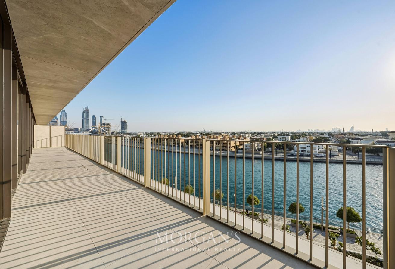 4BR Apartment | Canal Views | Unfurnished photo 23
