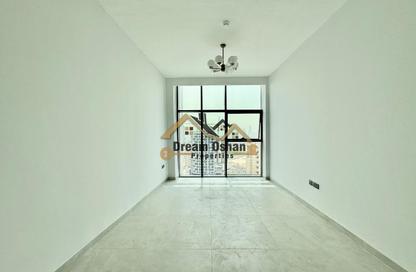Apartment - 1 Bedroom - 2 Bathrooms for rent in Sama Al Jaddaf - Al Jaddaf - Dubai