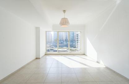 Apartment - 1 Bedroom - 1 Bathroom for rent in Al Majara 3 - Al Majara Towers - Dubai Marina - Dubai Apartment - 1 Bedroom - 1 Bathroom for rent in Al Majara 3 - Al Majara Towers - Dubai Marina - Dubai
