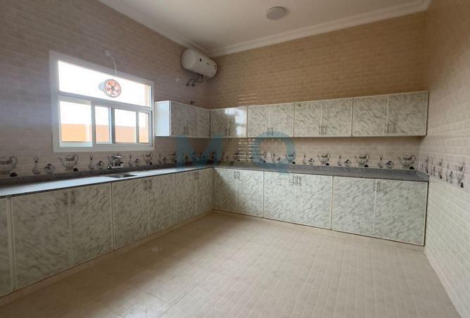 110980934 - Property Image 3