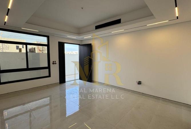 71521203 - Property Image 3