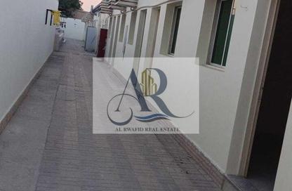 سكن عمال - استوديو - 8 حمامات للايجار في الجليل - الصجعة - الشارقة