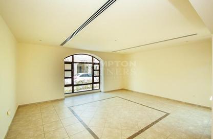 Villa - 3 Bedrooms - 3 Bathrooms for rent in Sas Al Nakheel Village - Sas Al Nakheel - Abu Dhabi
