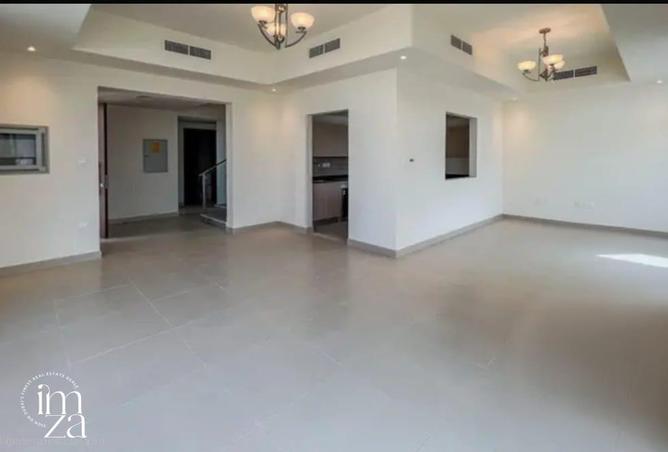 101713778 - Property Image 3