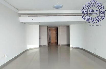 Apartment - 2 Bedrooms - 3 Bathrooms for rent in Al Dana Tower - Al Majaz 3 - Al Majaz - Sharjah