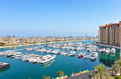 Apartment - 2 - 3 for sale in Marina Residences 5 - Marina Residences - Palm Jumeirah - Dubai