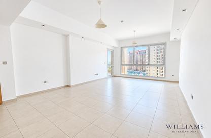 Apartment - 2 - 3 for sale in Marina Residences 5 - Marina Residences - Palm Jumeirah - Dubai