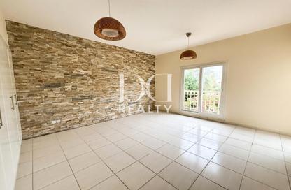 Townhouse - 3 Bedrooms - 3 Bathrooms for rent in Springs 11 - The Springs - Dubai