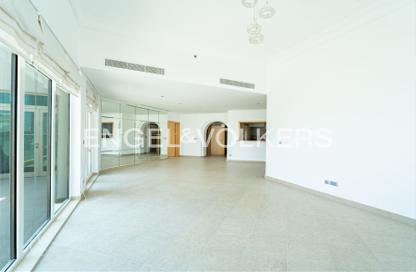 Apartment - 3 Bedrooms - 4 Bathrooms for rent in Al Khushkar - Shoreline Apartments - Palm Jumeirah - Dubai Apartment - 3 Bedrooms - 4 Bathrooms for rent in Al Khushkar - Shoreline Apartments - Palm Jumeirah - Dubai