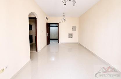 Apartment - 1 Bedroom - 1 Bathroom for rent in Muwaileh 3 Building - Muwaileh - Sharjah
