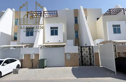 فيلا - 3 غرف نوم - 4 حمامات للبيع في الزاهية جاردنز - الزاهية - عجمان