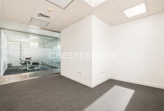 122444105 - Property Image 3