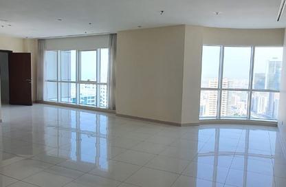 Apartment - 3 - 3 for rent in Al Khan - Sharjah