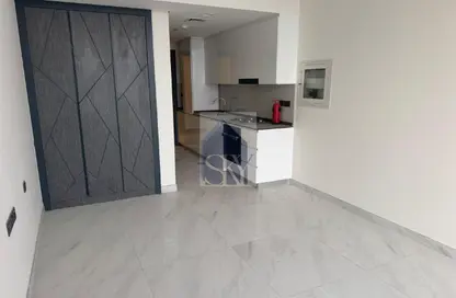 شقة - 1 حمام للبيع في سمانا جولف افينيو - ستوديو سيتي - دبي