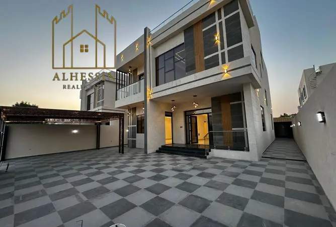 146002934 - Property Image 2