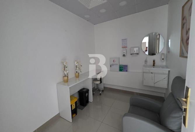 106834958 - Property Image 3